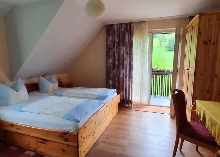 Gaestehaus Rehm Oda ve Kahvaltı 3*